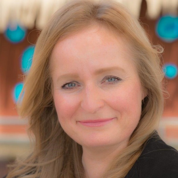 Nicole Bintner-Bakshian